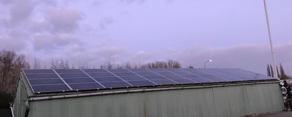 Zonnepanelen Autohandel De Kapelle