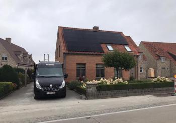 zonnepanelen damme hellend dak