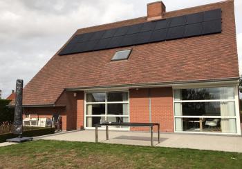 zonnepanelen Roeselare hellend dak