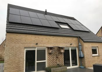 zonnepanelen oudenaarde hellend dak