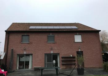 zonnepanelen oost west opstelling in Roeselare