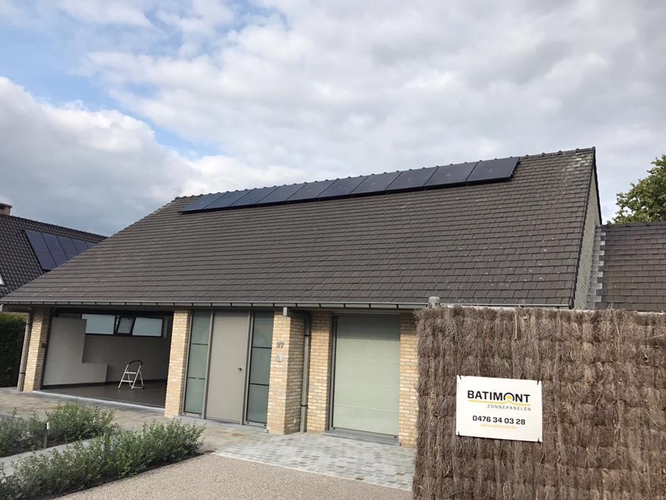 zonnepanelen oost west in Oekene hellend dak