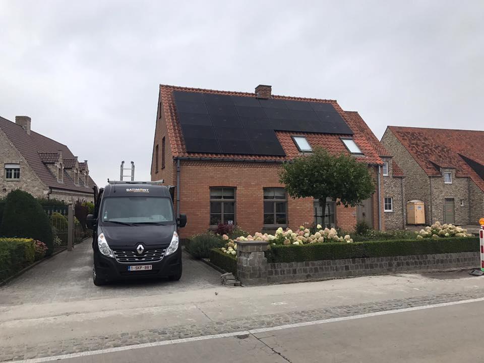 zonnepanelen damme hellend dak