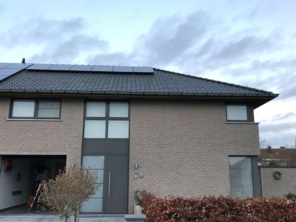 zonnepanelen zuid west opstelling Wielsbeke 2