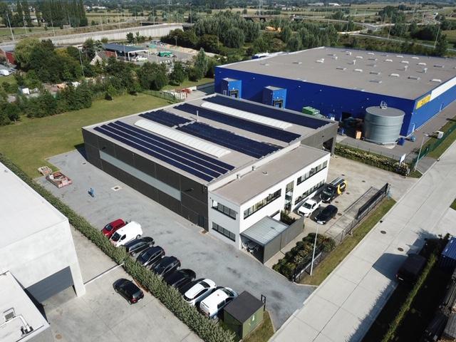 zonnepanelen op KMO