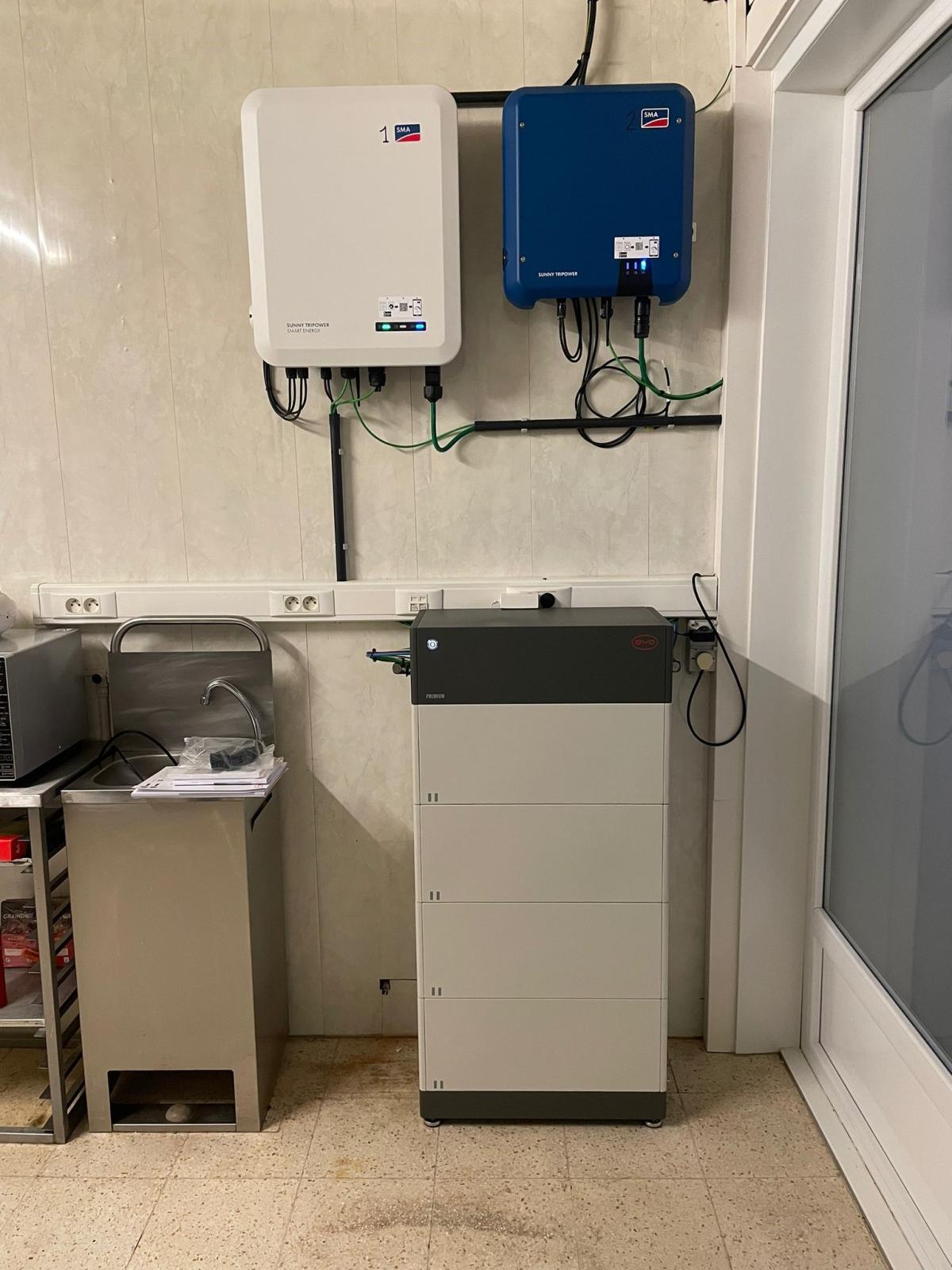 SMA hybride omvormer BYD batterij